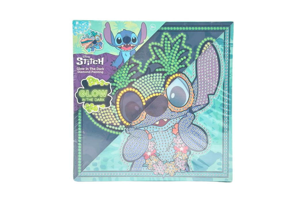 Disney Stitch diamond painting glow in the dark, 19 x 19 cm