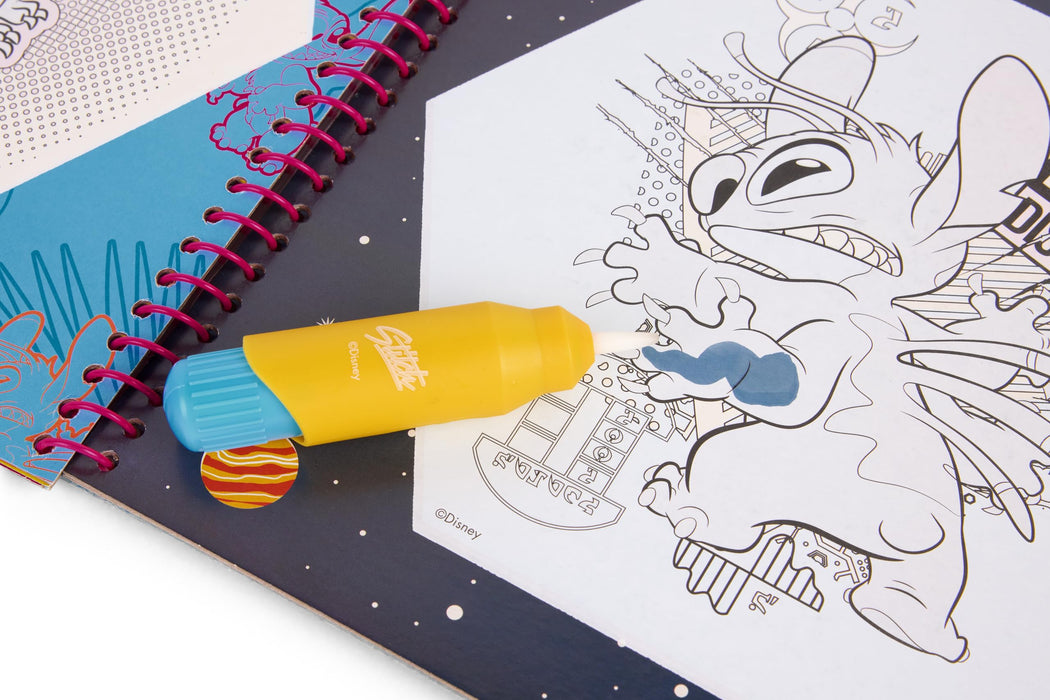 Disney Stitch aquarel kleurboek, 24 kleurplaten