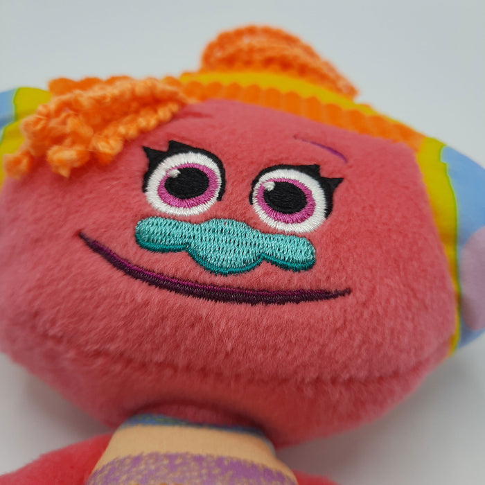 Trolls - DJ Suki - Pluche Knuffel - Speelgoed Poppetjes (27 cm)